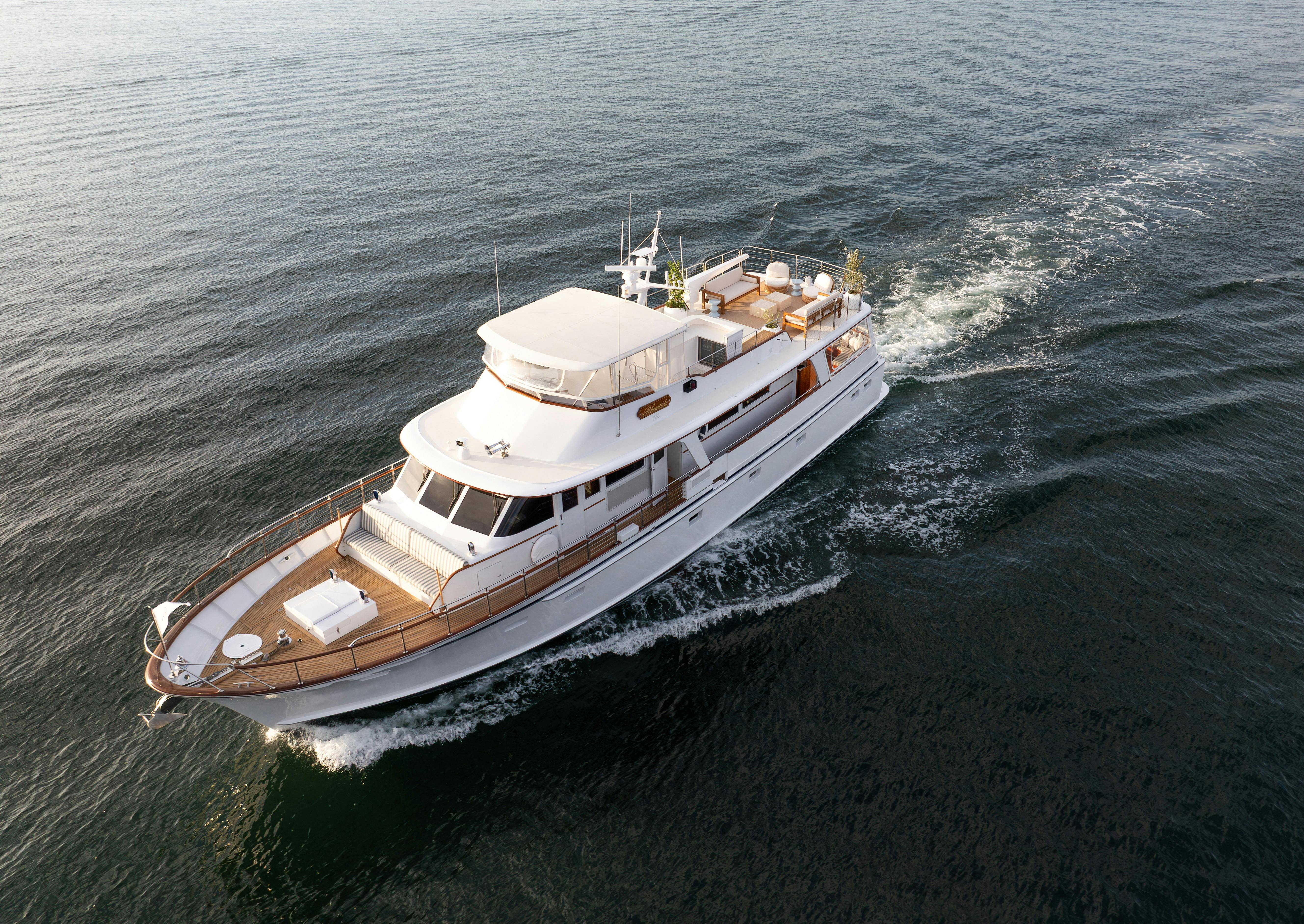 Hamilton Island Private Yacht Charter Whitsundays YOTSPACE