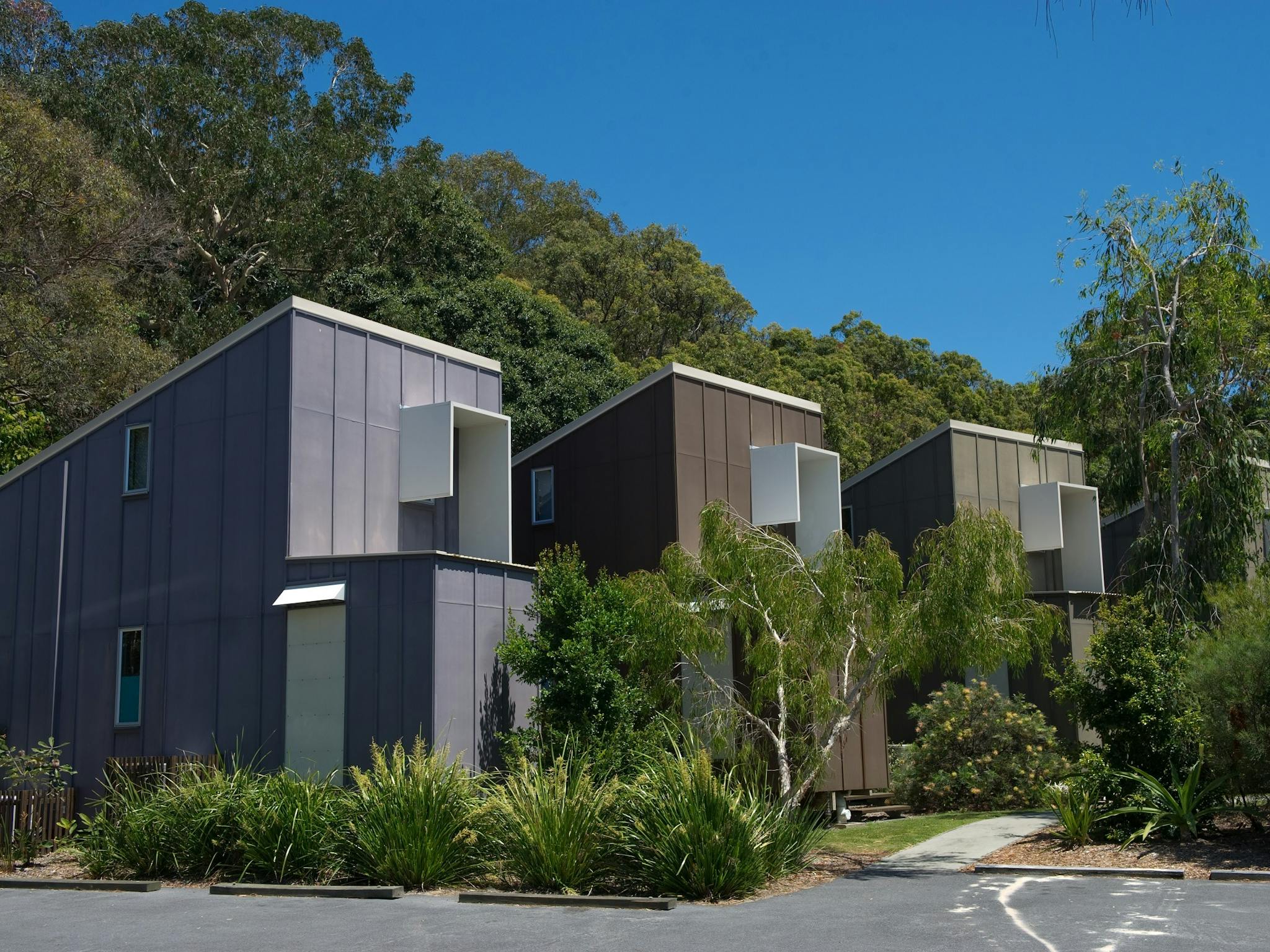 Deluxe Beach Shacks Deluxe Beach Shacks