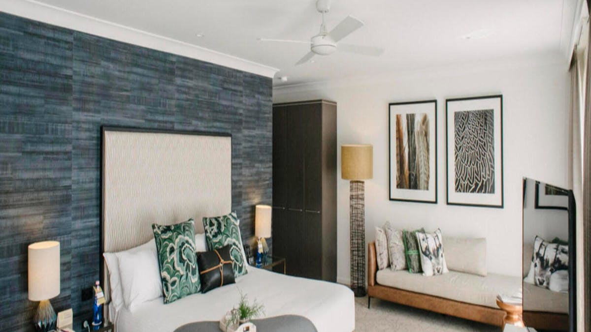 Lodge Suite