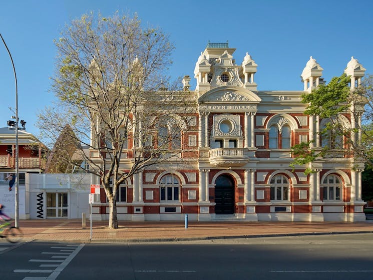 Historic facade of the Albury Town Hall on dean street