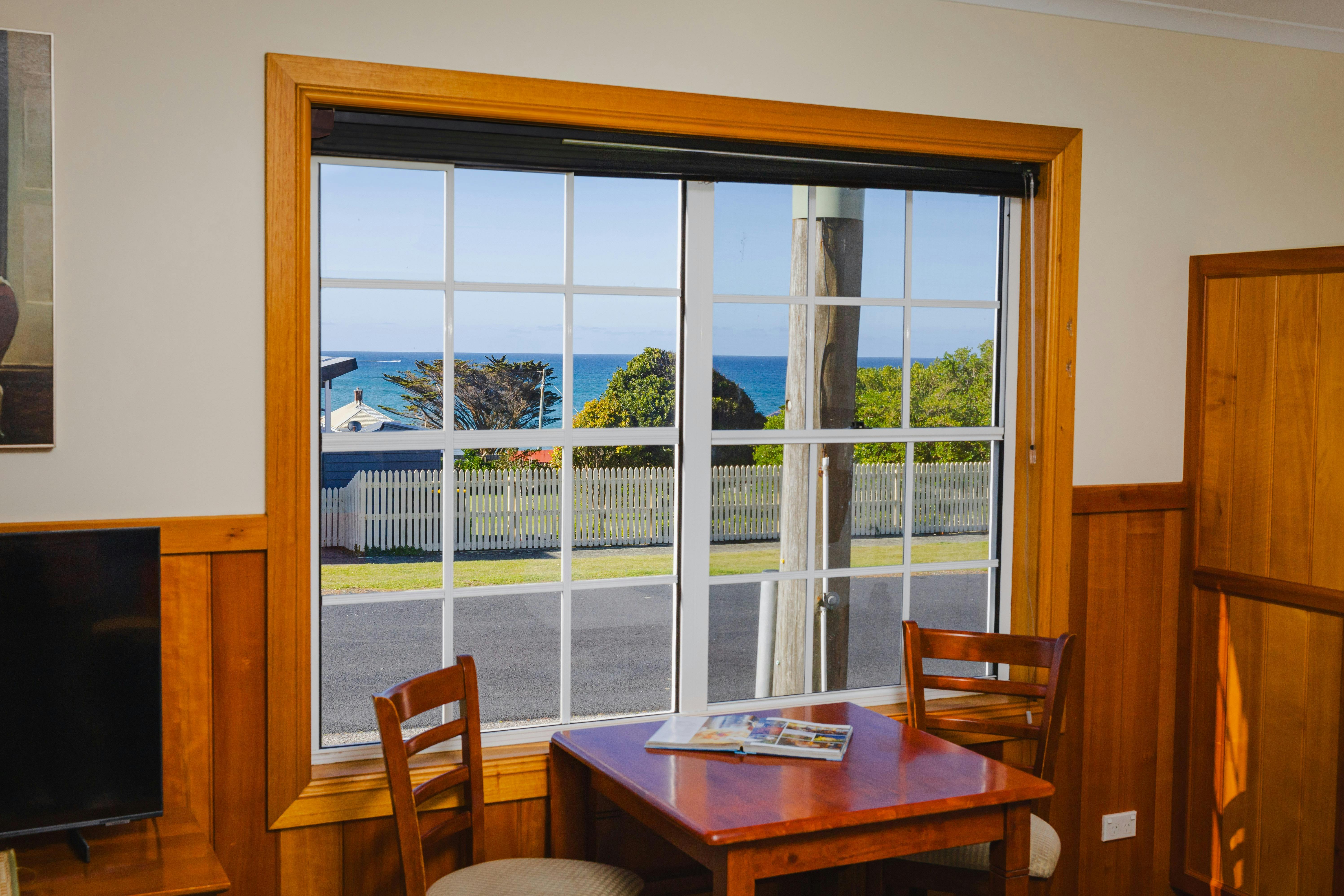 Great position, beach at the end of the street, studio apartment, full kitchen