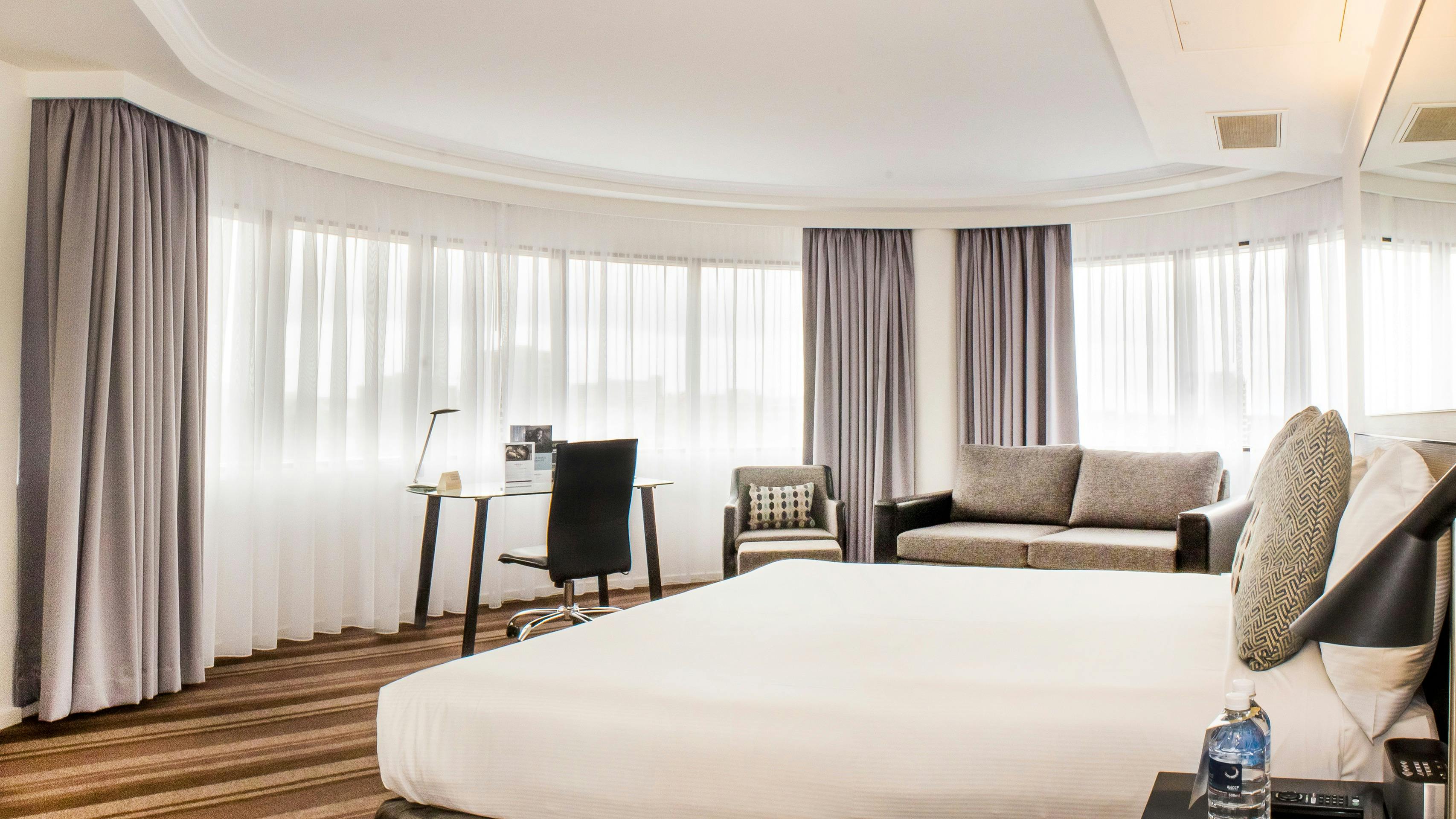 Deluxe City View Room