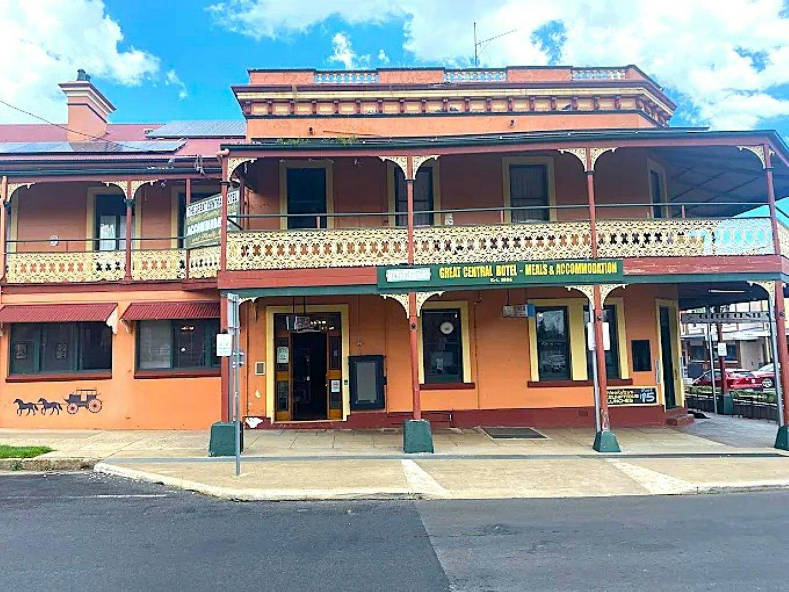 Keys and Chorus Broadway Edition 在新南威爾斯州格倫因尼斯大中央酒店舉行