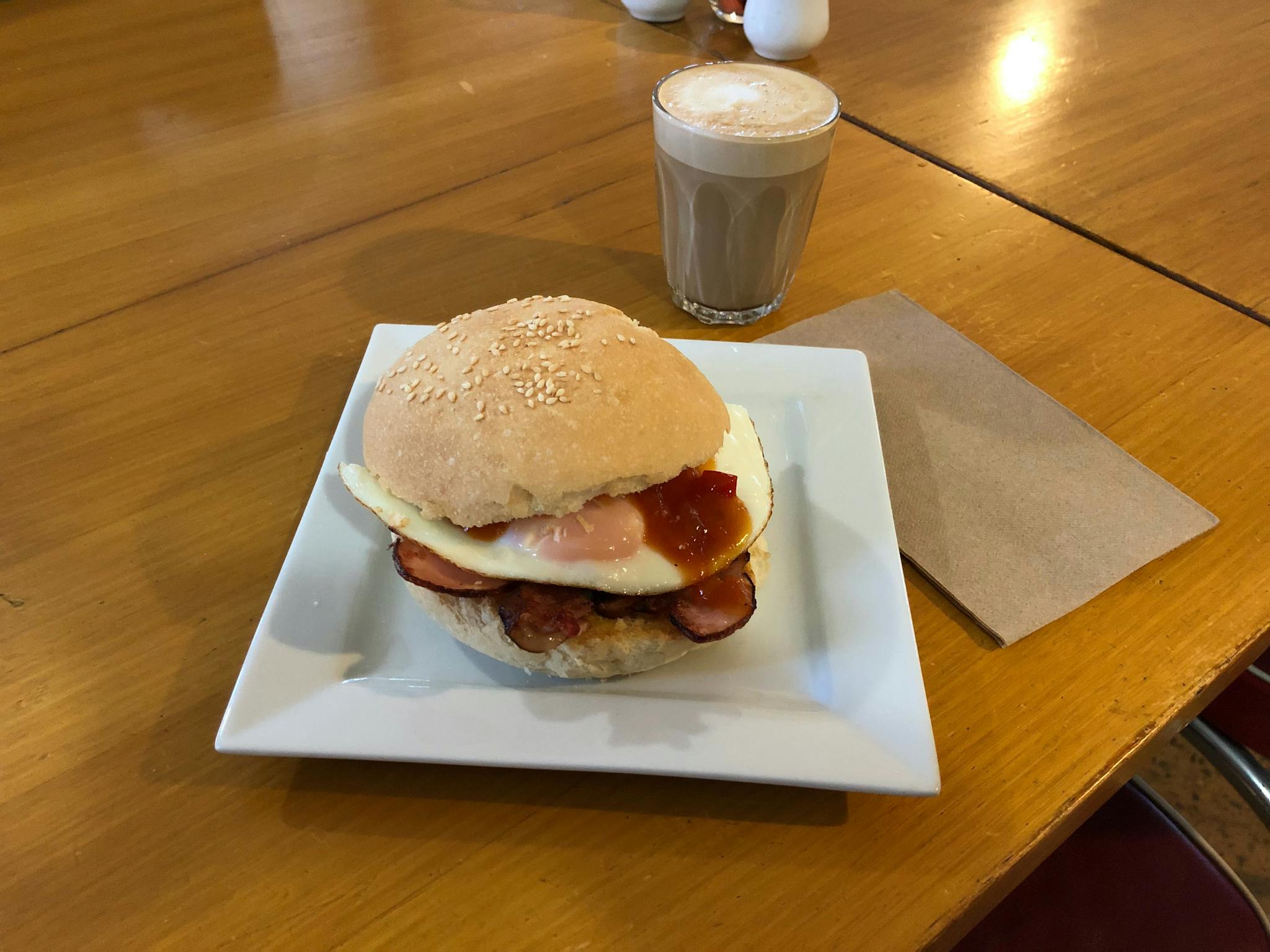 Egg and bacon roll
