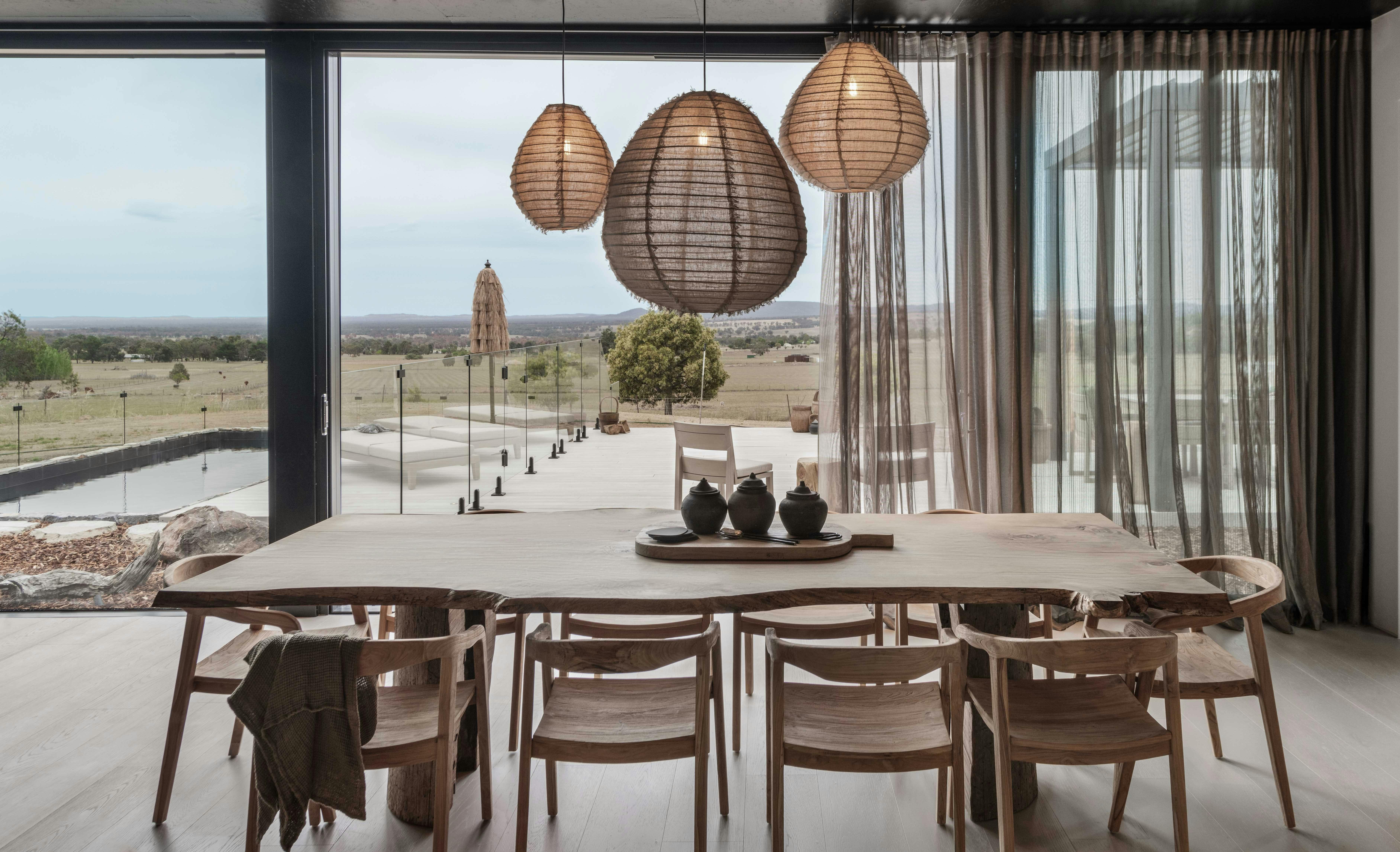 Zensi Retreat dining