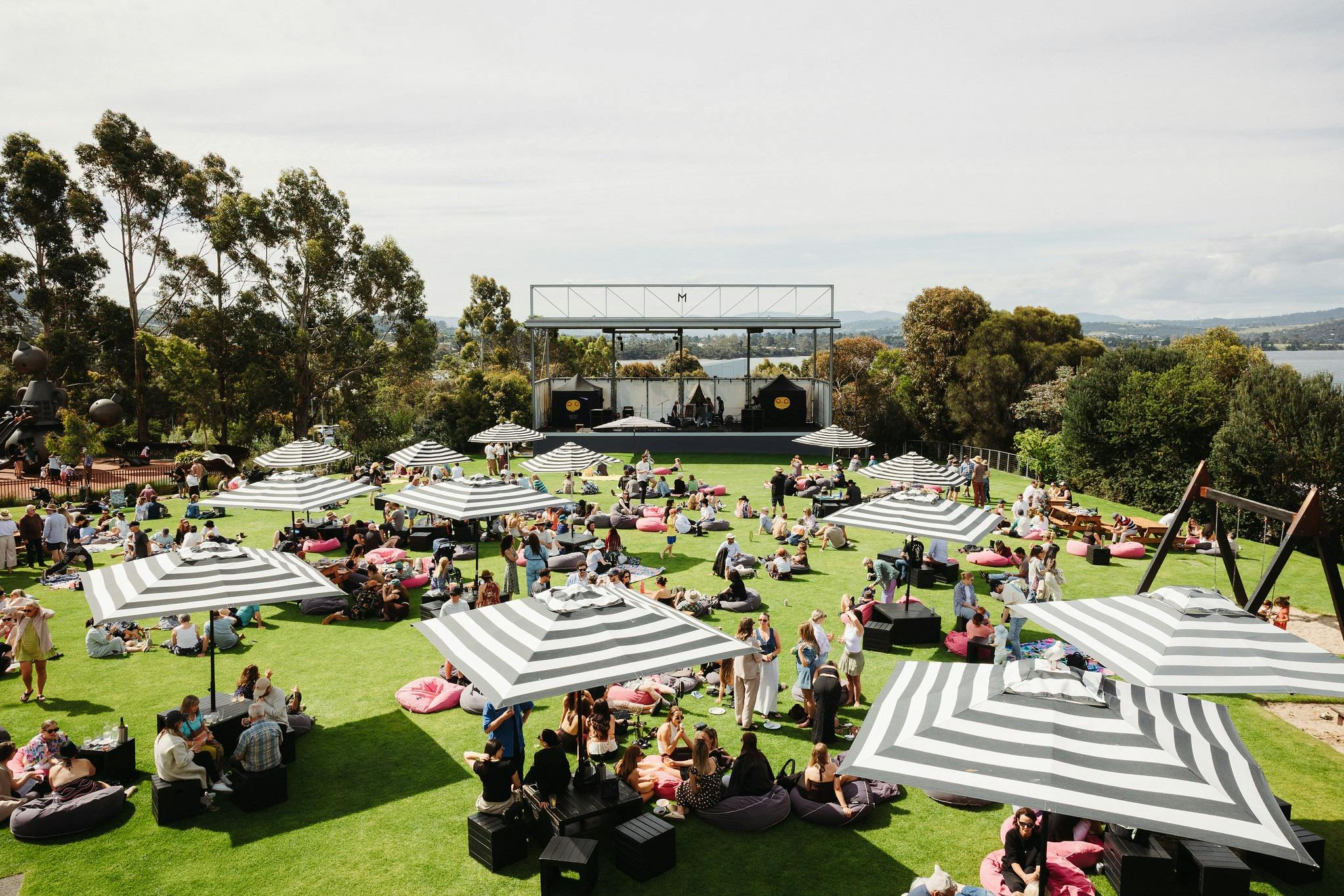 A Beginner's Guide to Mona - Music on Mona Lawns