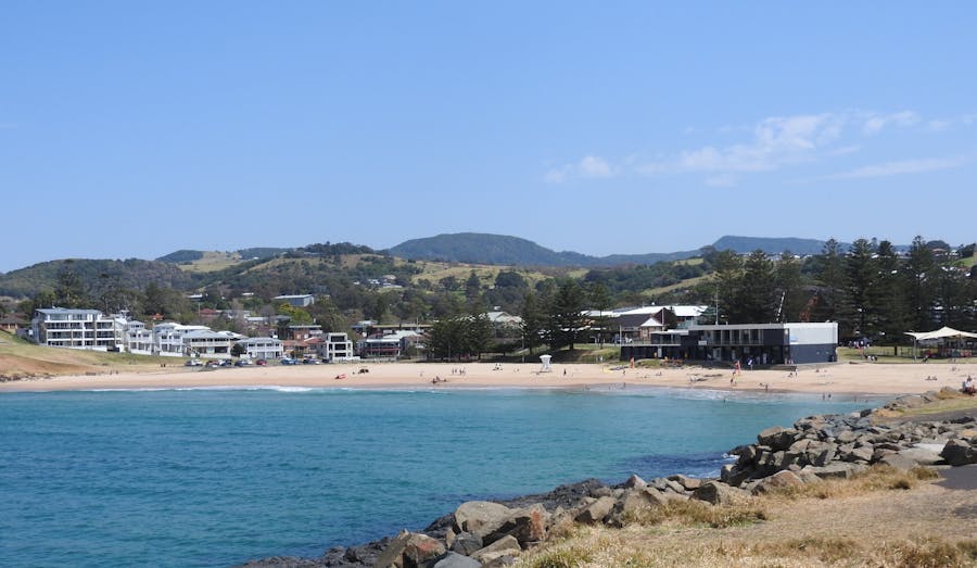 KIAMA FOLK by the SEA