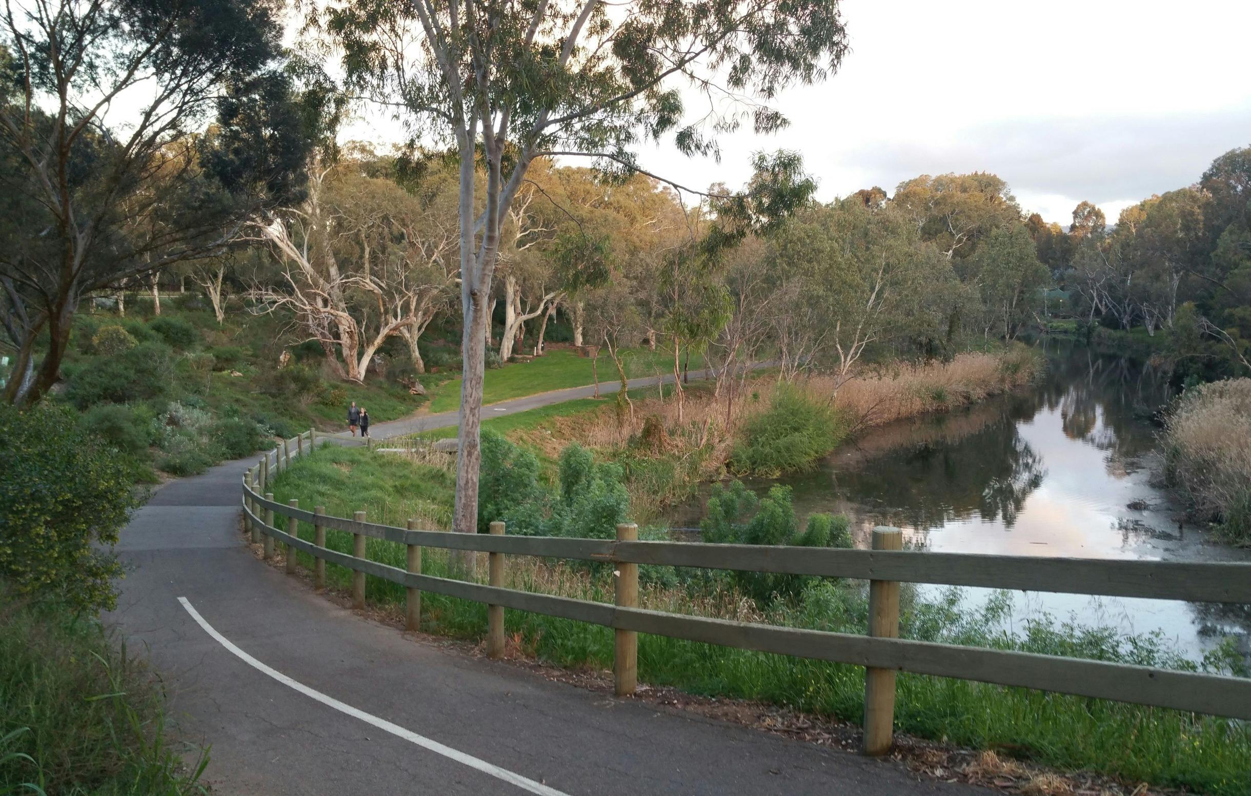 Mistletoe Park / Tainmuntilla
