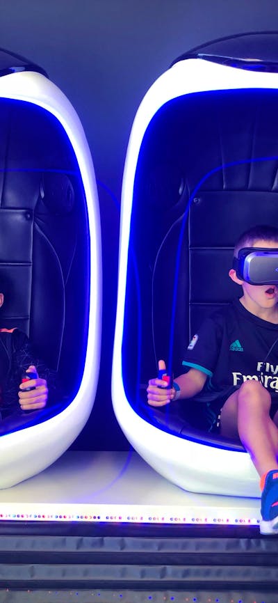 VR experiencing machine