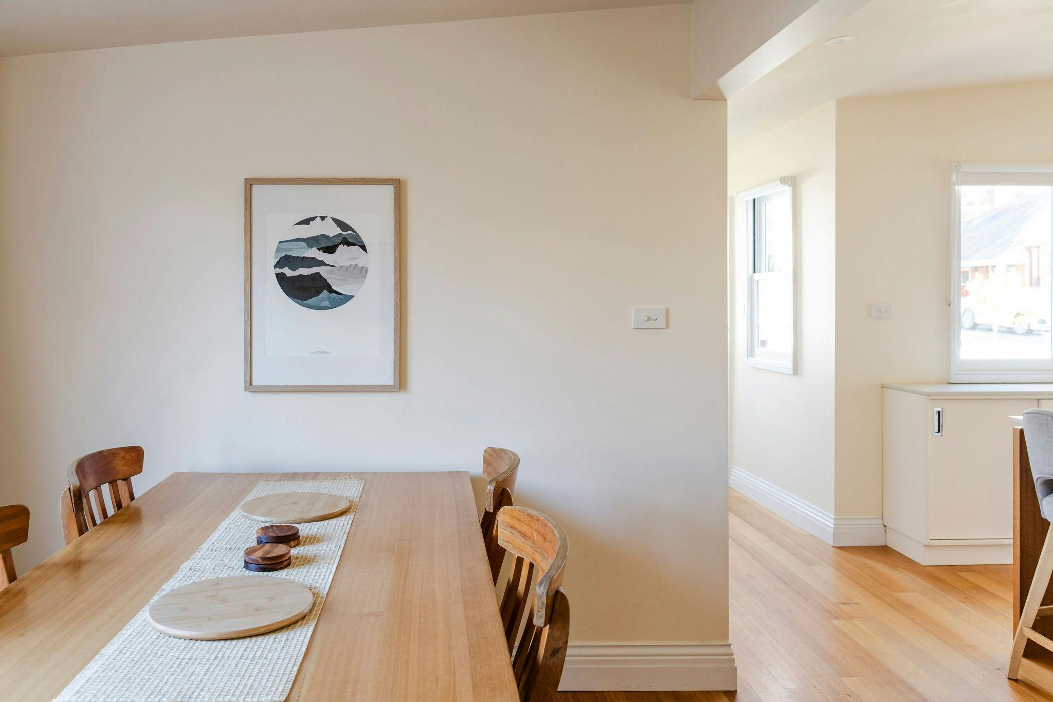 Dining table seats 4