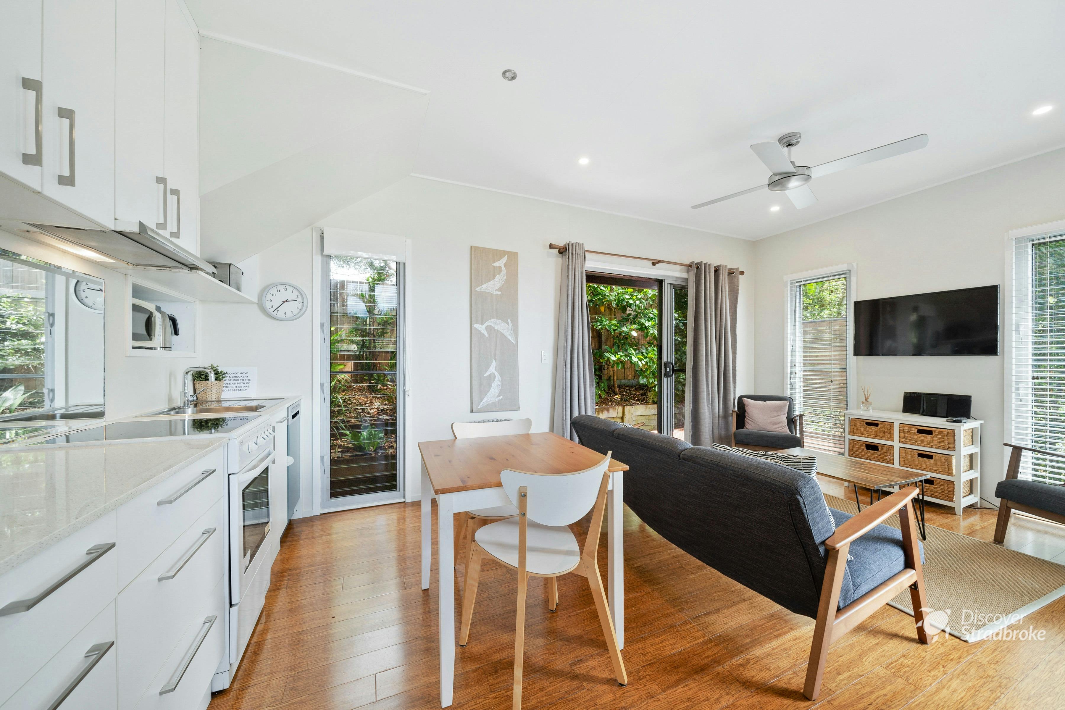 Beach Chiq furnishings