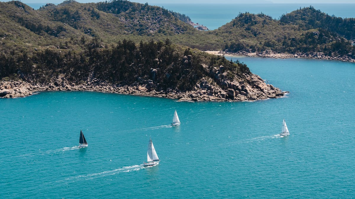 Sailing around Maggie