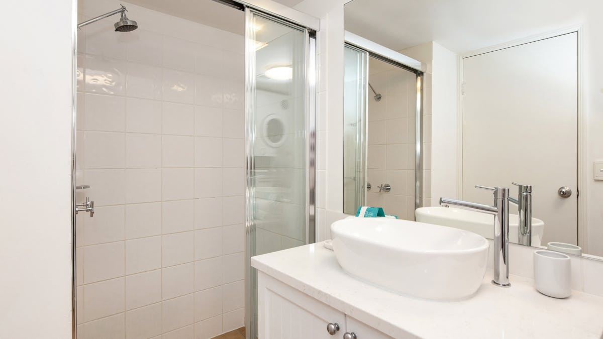 Ensuite bathroom