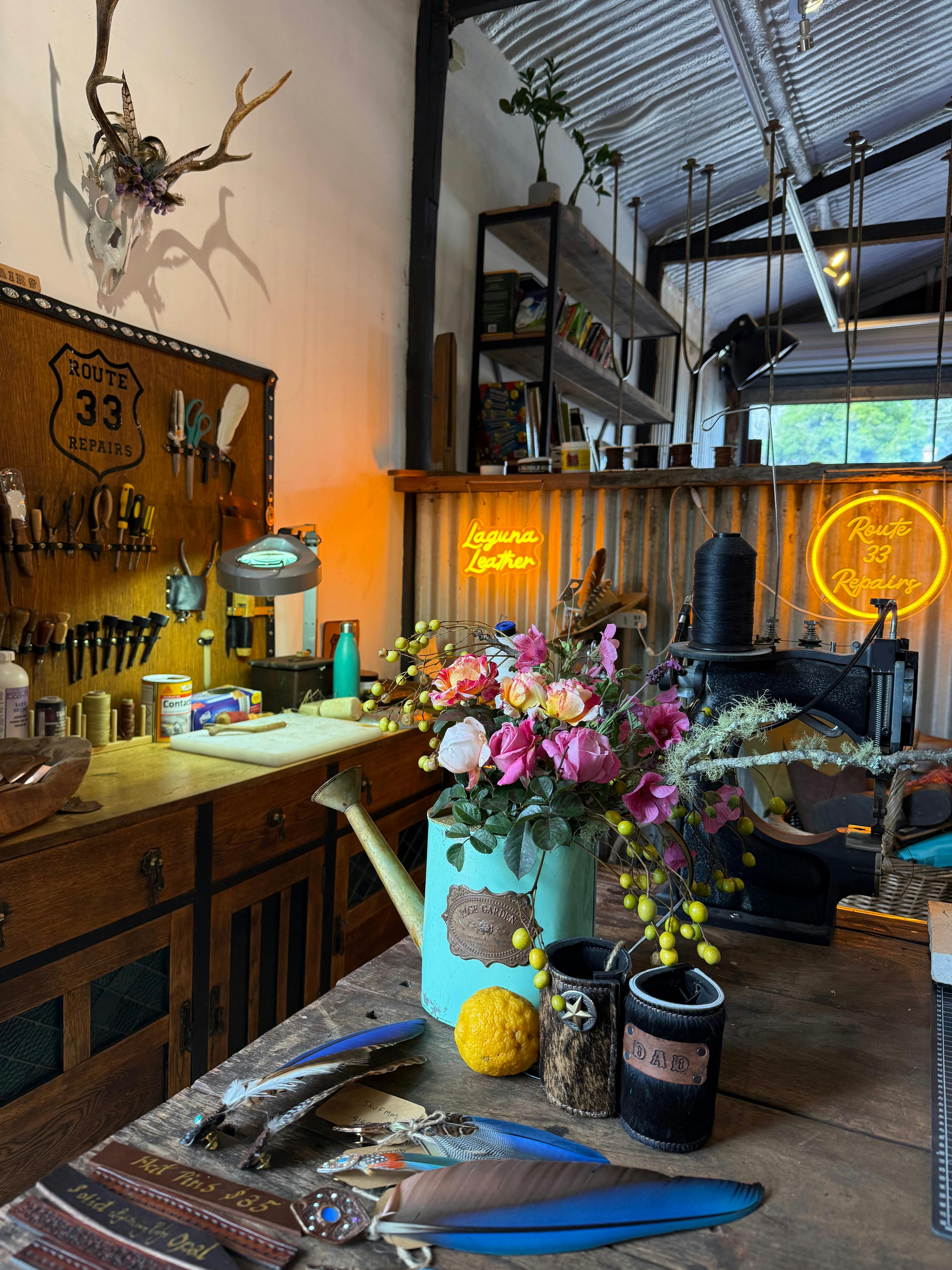 Come and visit a leather workshop and create!