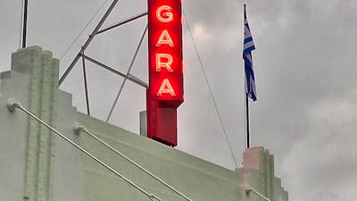 Niagara Neon sign