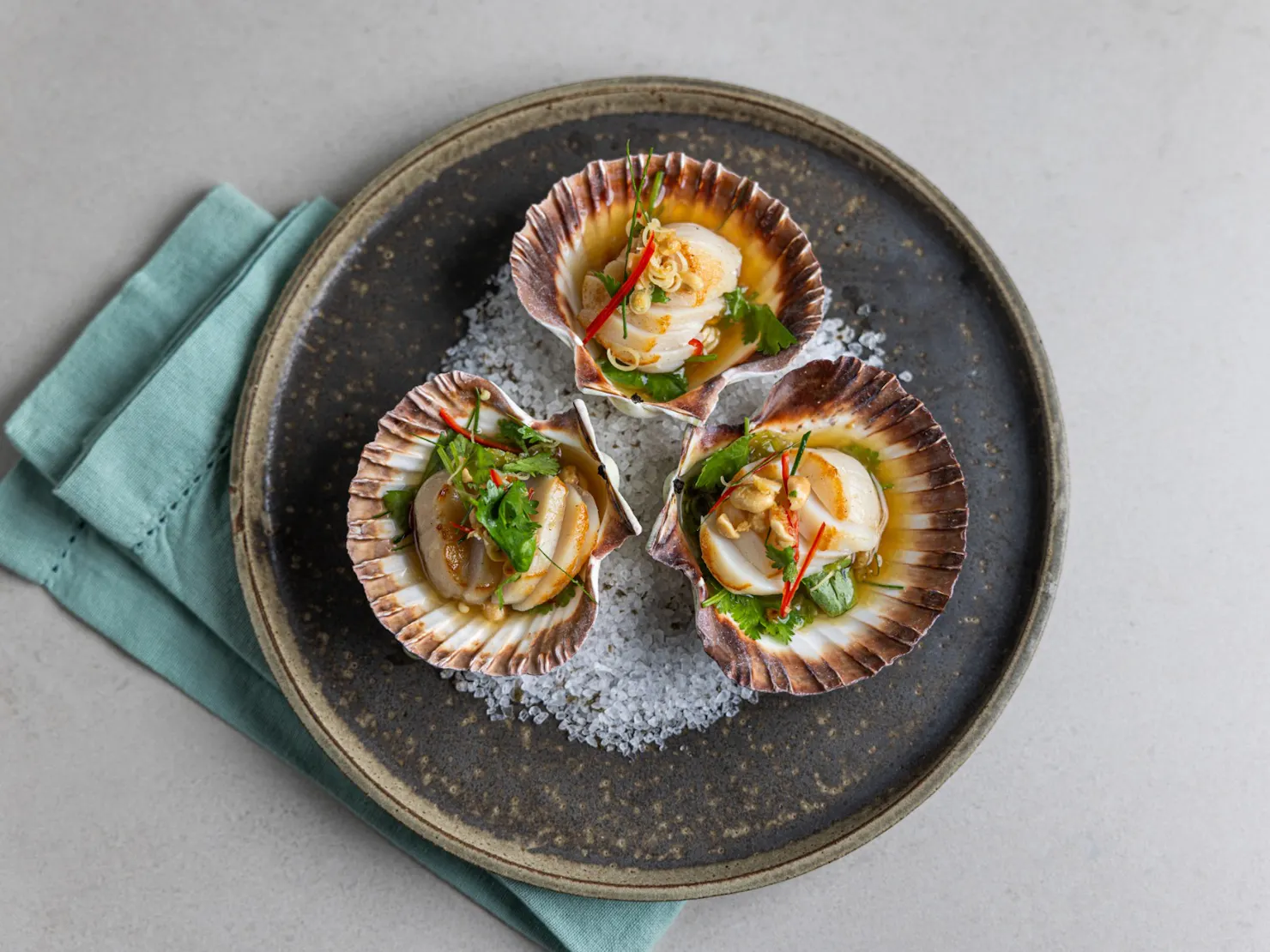 Scallops, lemongrass and peanut salad, green nahm jim