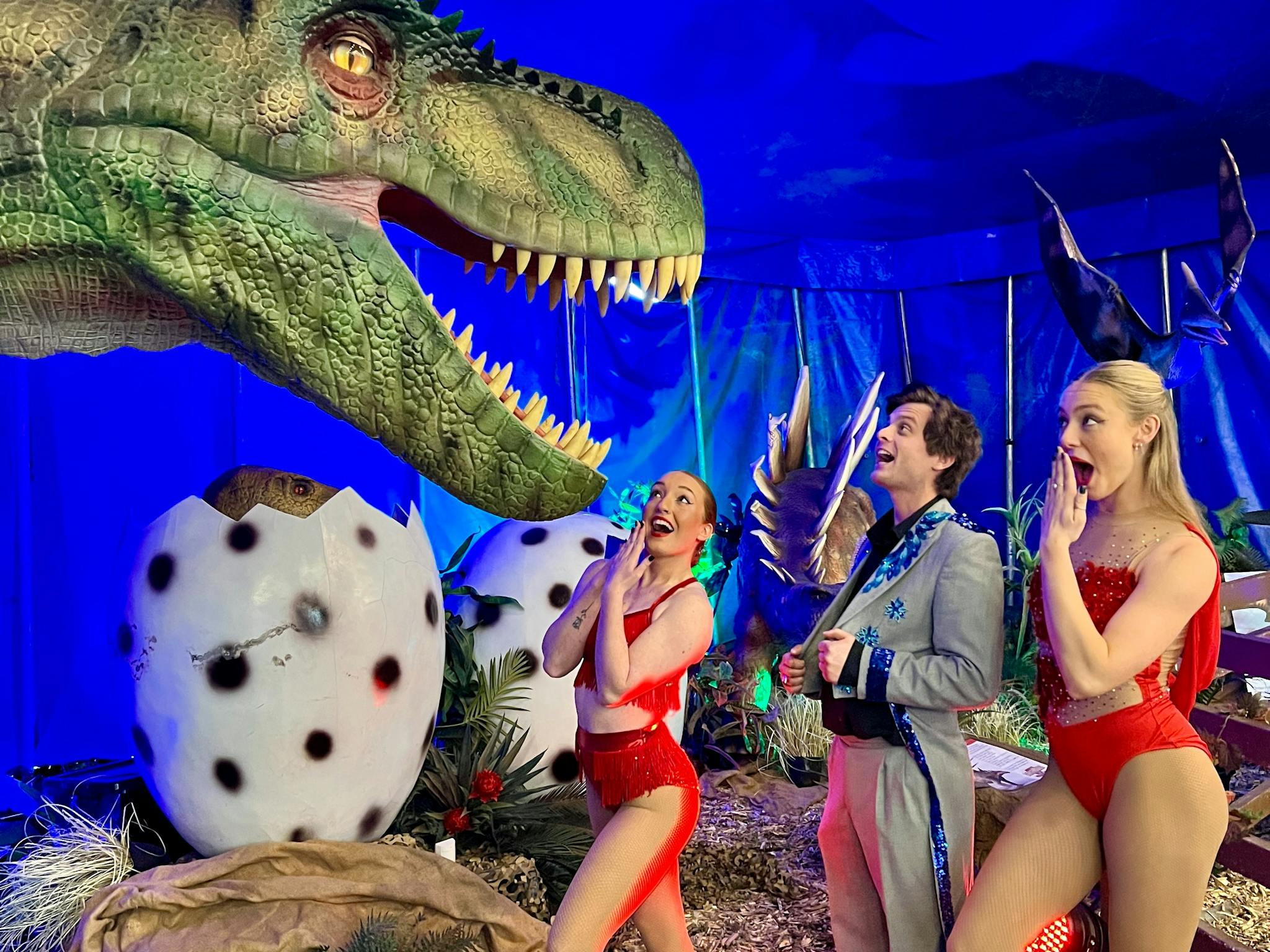 Animatronic Dinosaur & circus performers