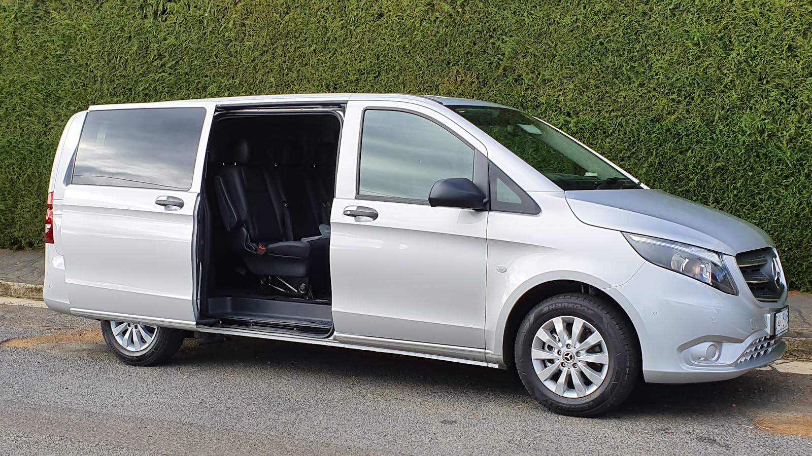 Mercedes 7 seats Valente