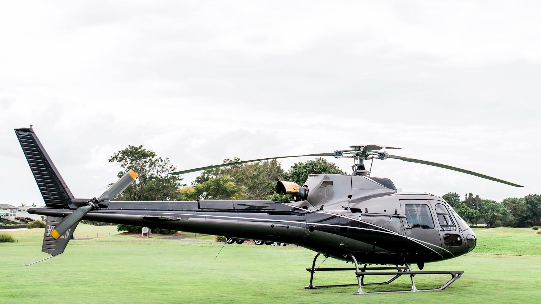 S&S Aviation Luxury six seat Helicopter