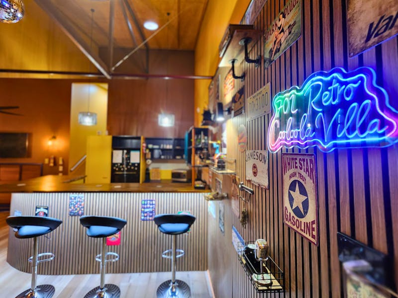 Retro Villa