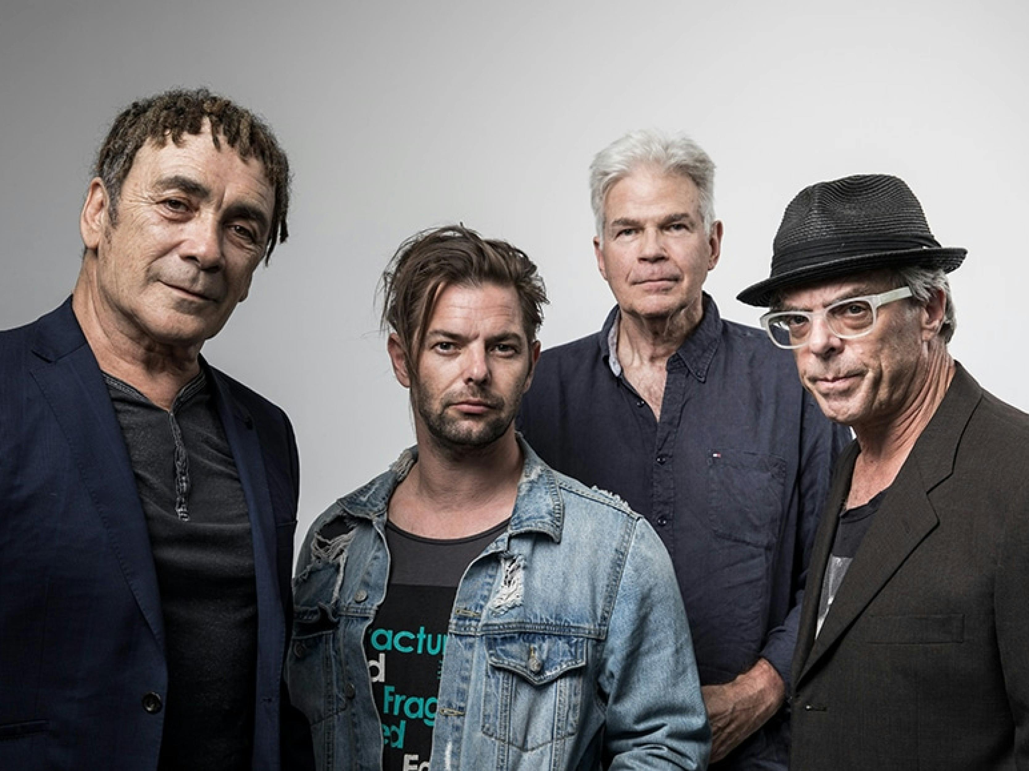 Dragon - Live at Avoca Beach Theatre