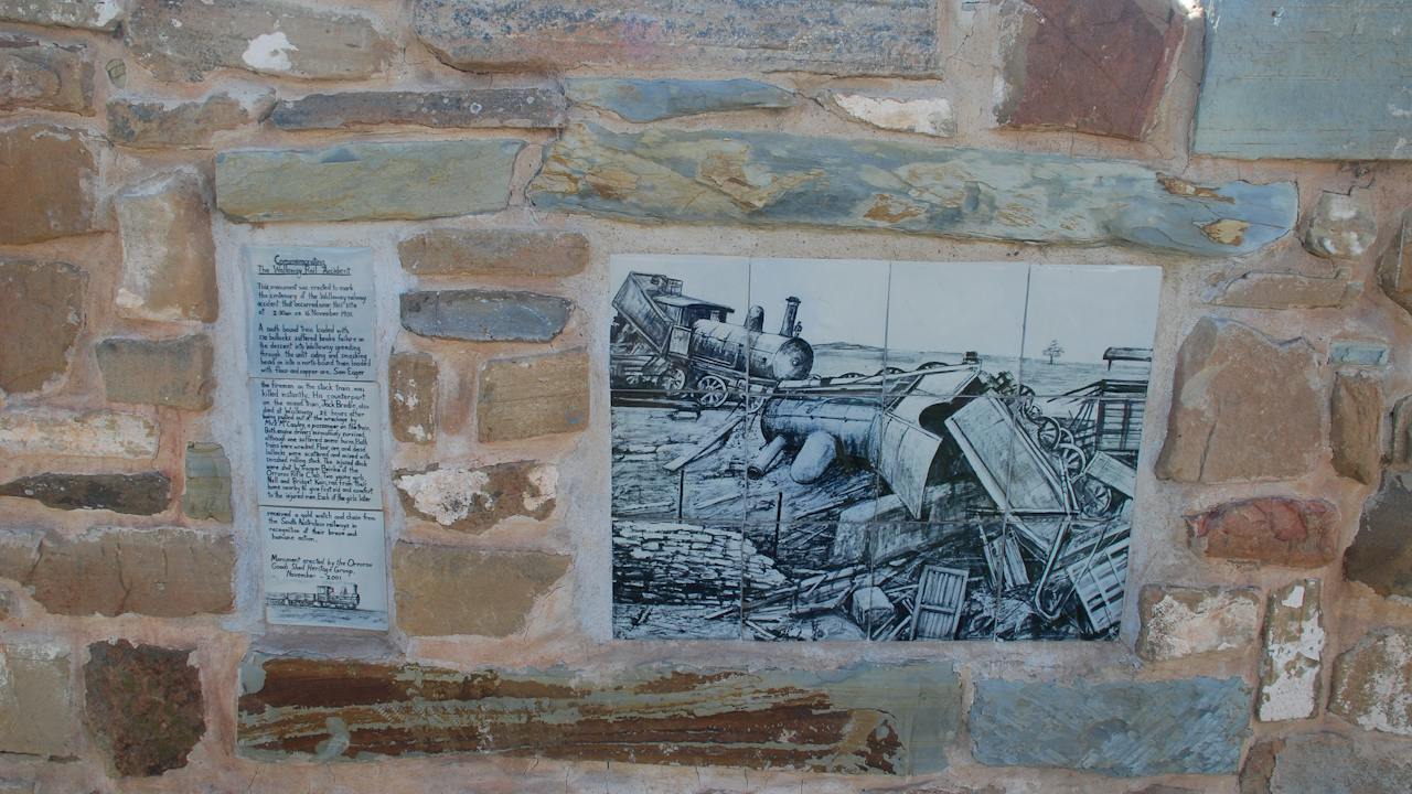 Walloway Train memorial