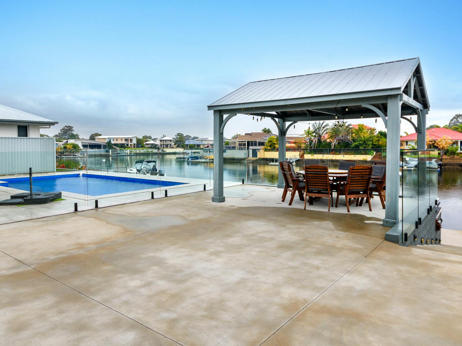 Outdoor area Outdoor area