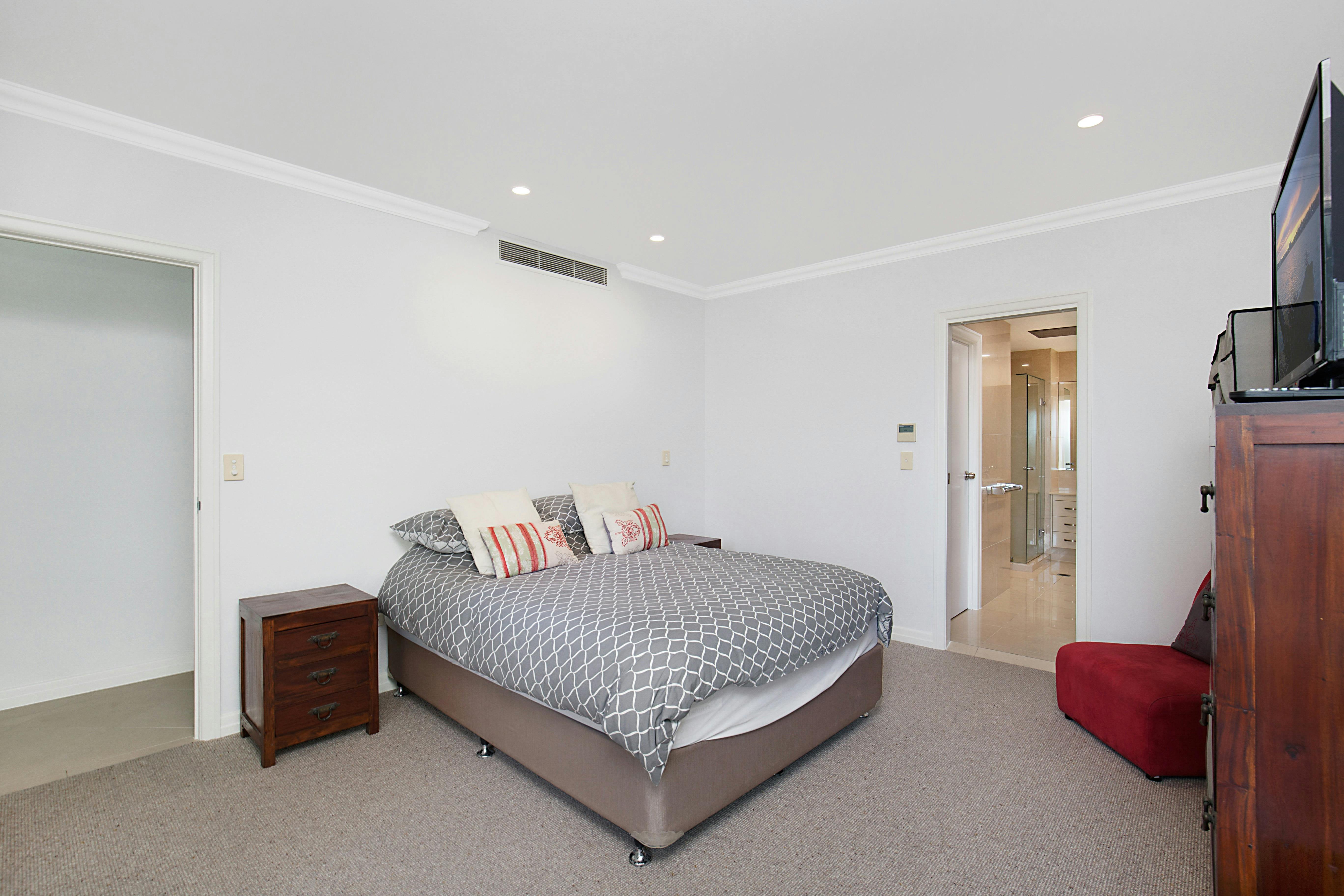 Solaya Unit 6 - Tugun