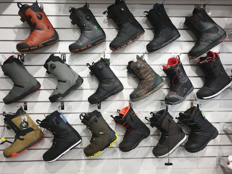 Snowboard boots Jindabyne