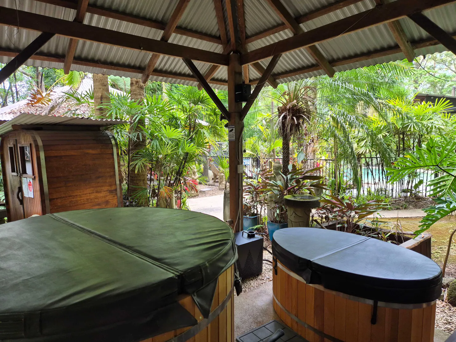 Sauna and cedar cold and hot tubs