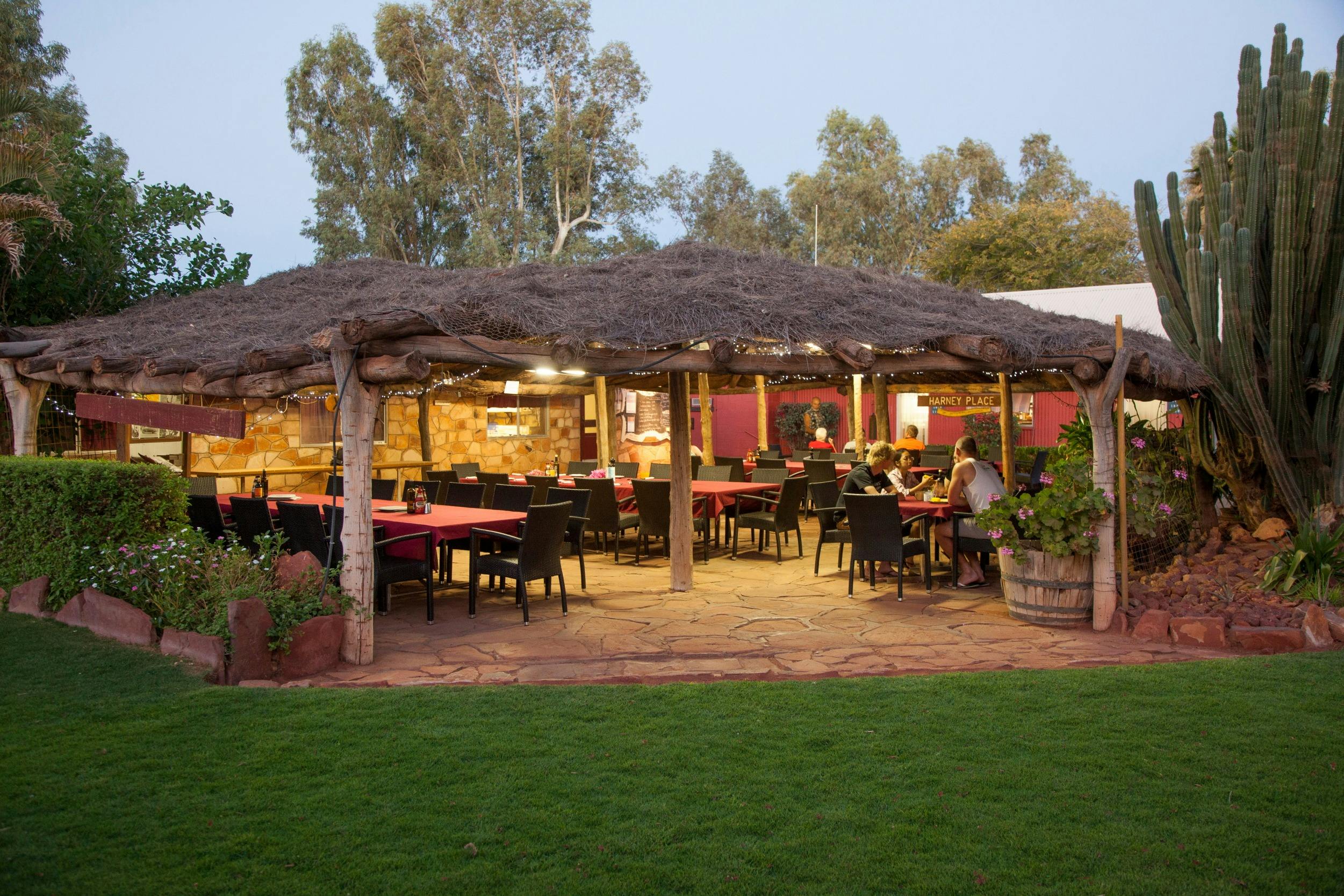 Curtin Springs Wayside Inn