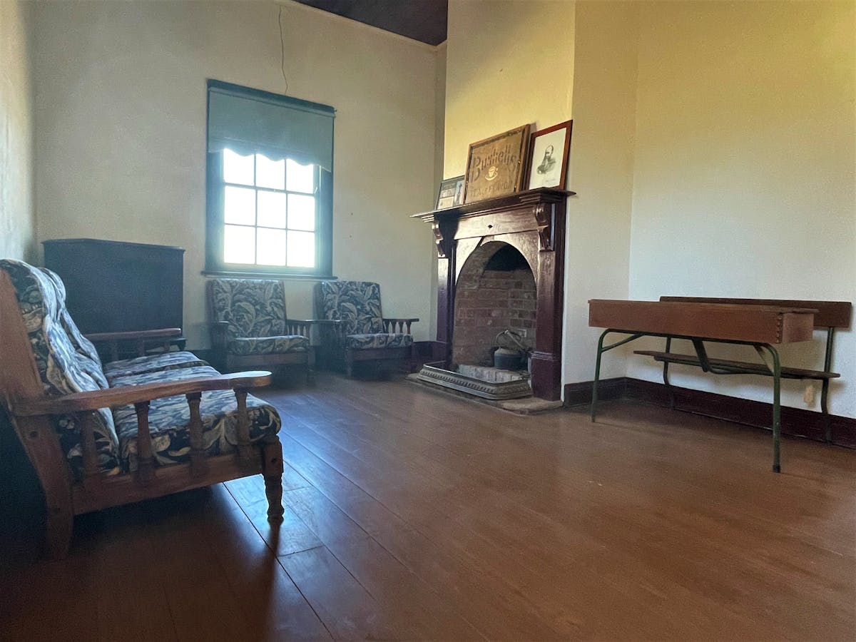 Leahy House2