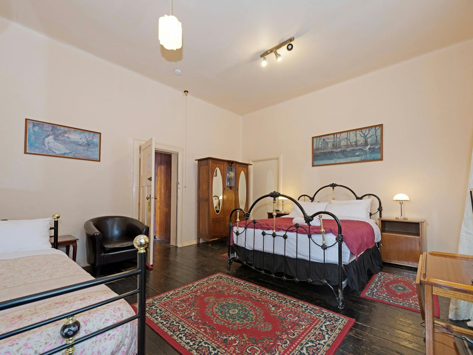 Executive Ensuite