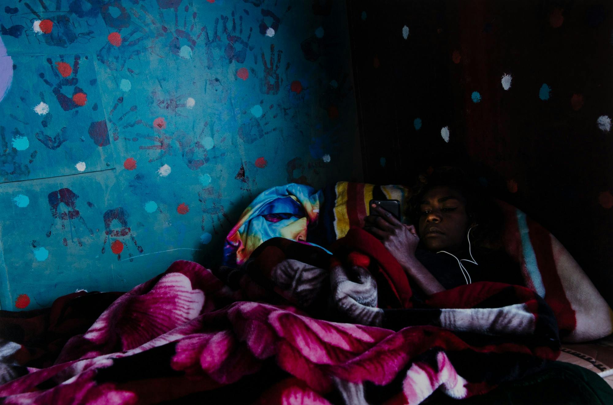 Tamisha Williams Chilling out Ngurra 2020. The State Art Collection, The Art Gallery of WA.