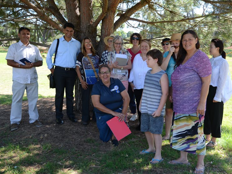 Warami Mittigar Aboriginal tour guided by Aboriginal elder