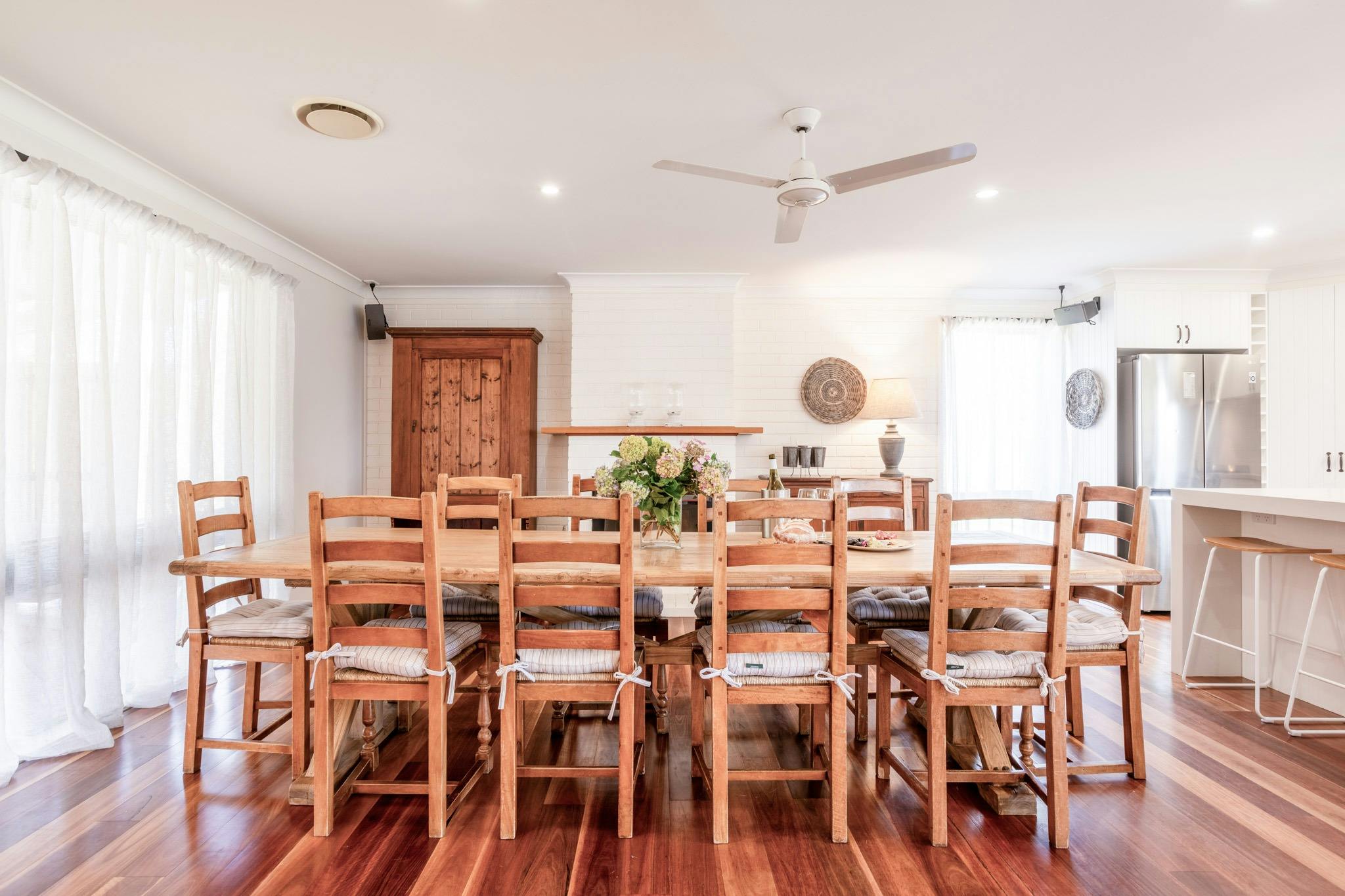 Dining  for 12 people The Farmhouse at Cupitt's Estate Ulladulla