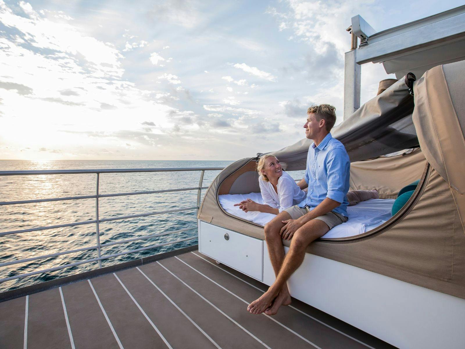 A couple in a Reefbed