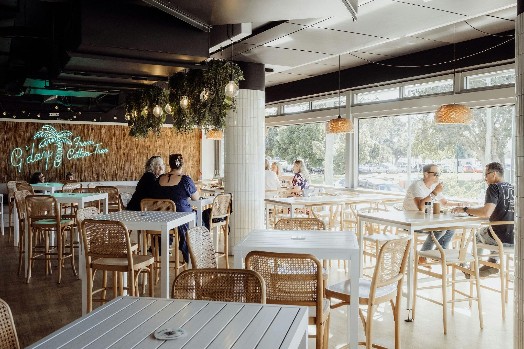 G'Day from Cotton Tree Beach Bar
