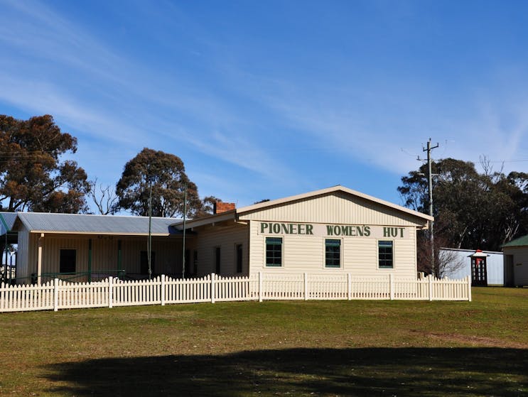 Pioneer Women's Hut