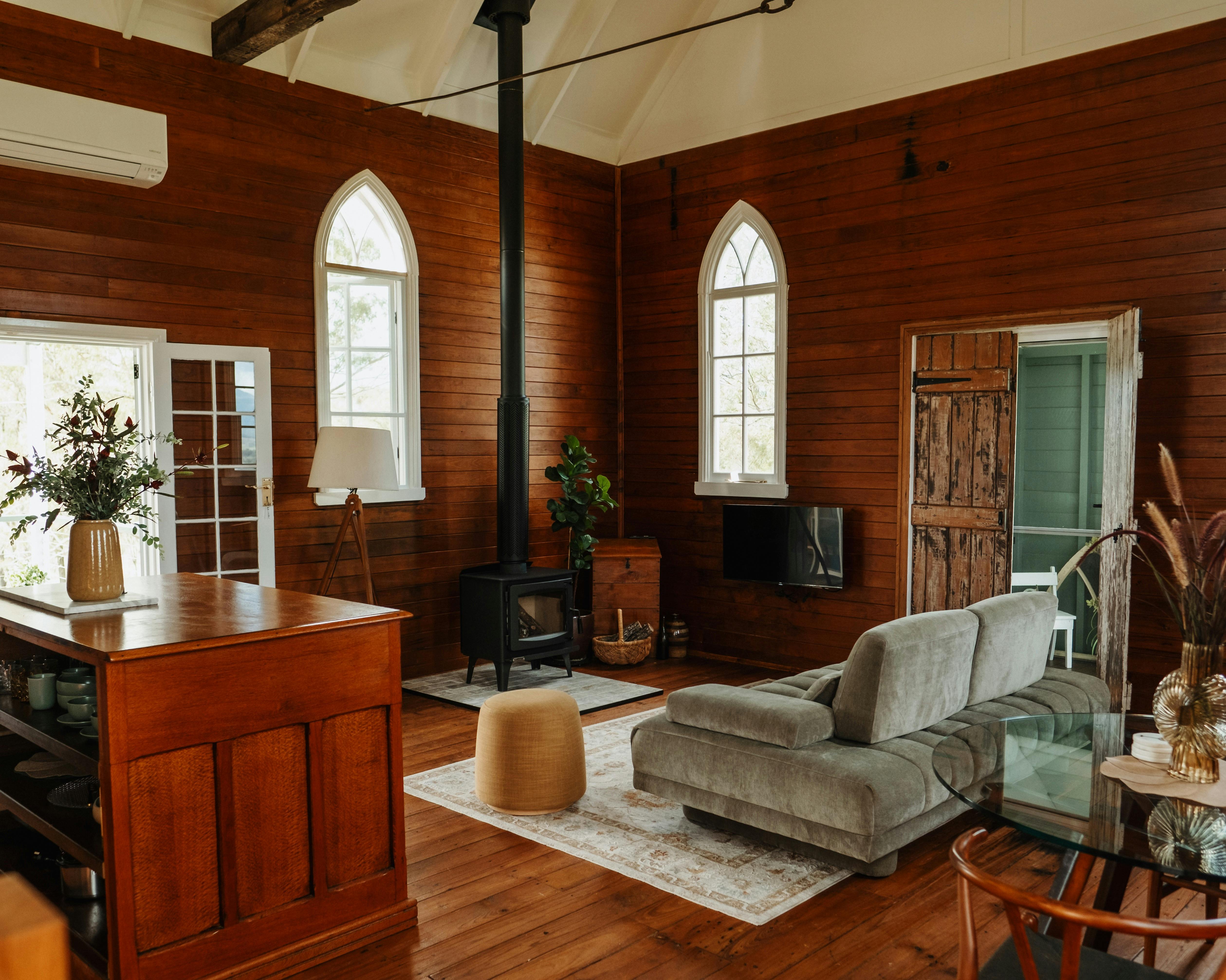 Lounge and fire place