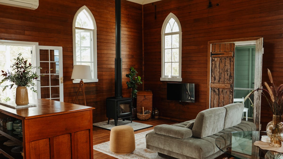 Lounge and fire place