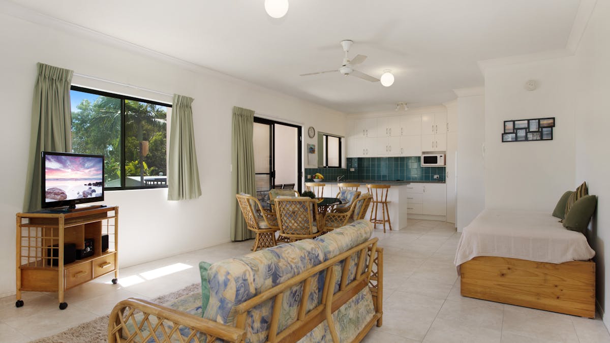 Lounge and kitchen area
