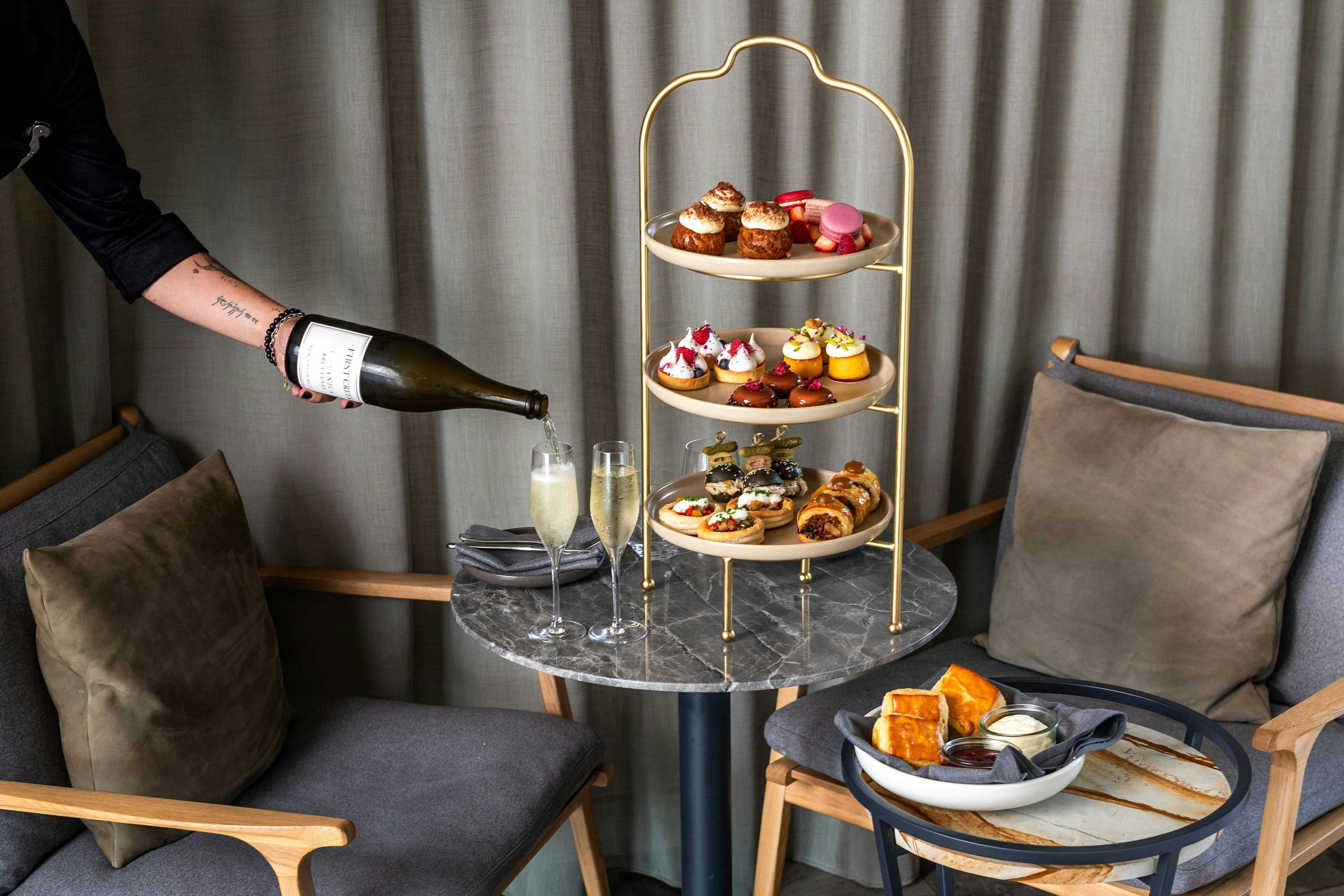 Ms Mary Crystalbrook Kingsley