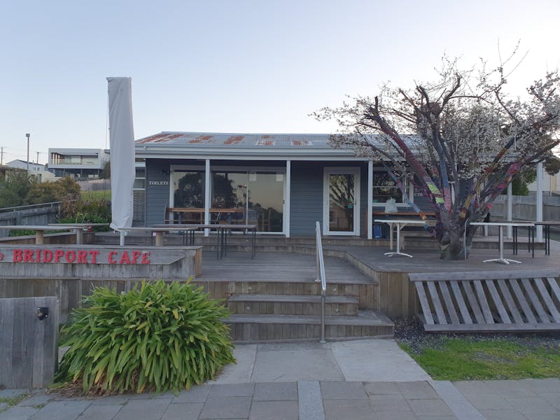 front view cafe