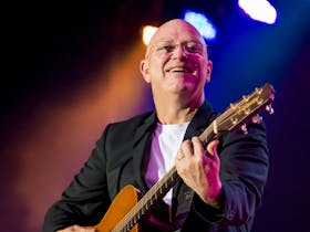 Clapton Unplugged Show