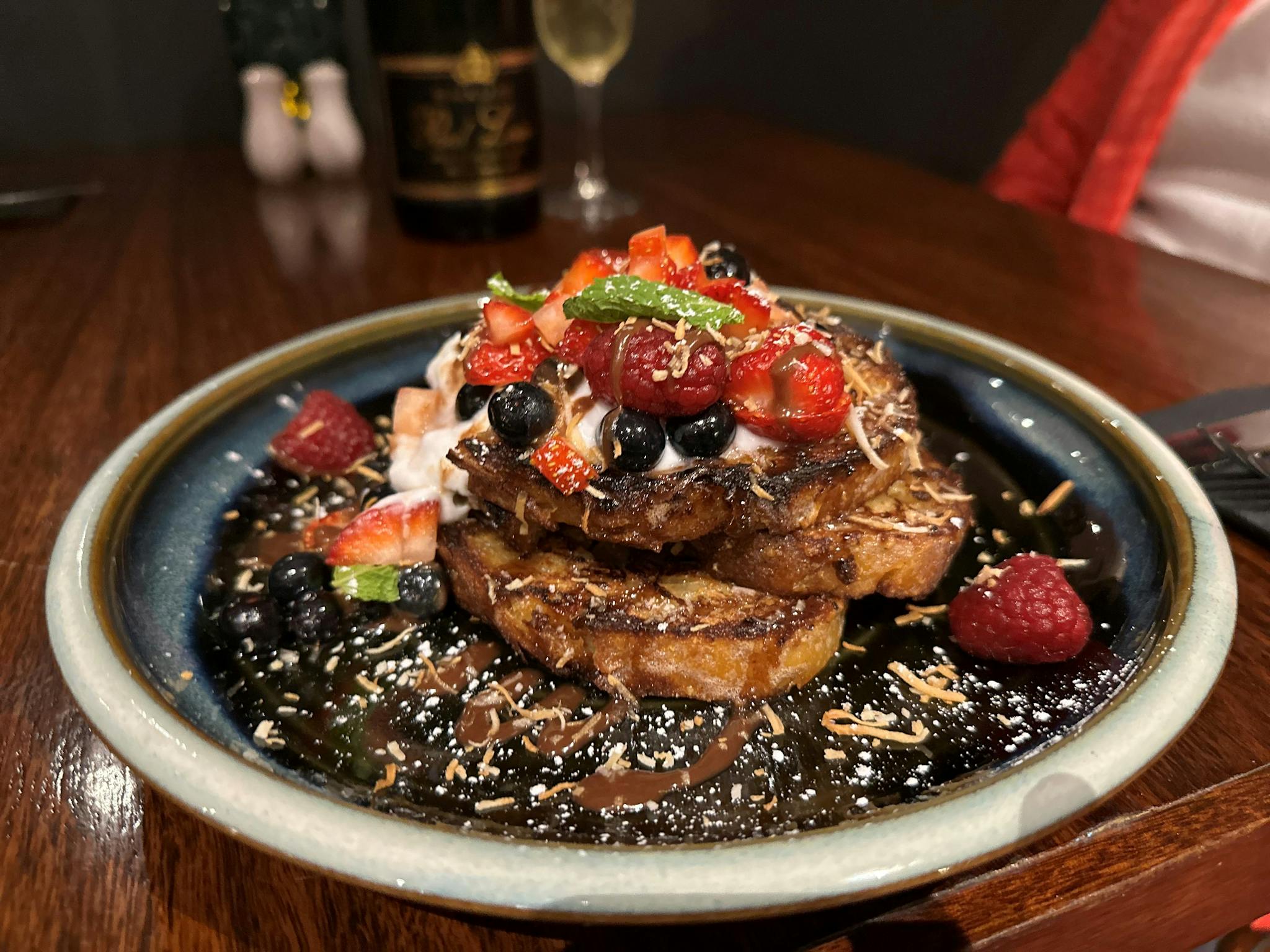 The Oak View Restaurant - french toast with fresh local berries