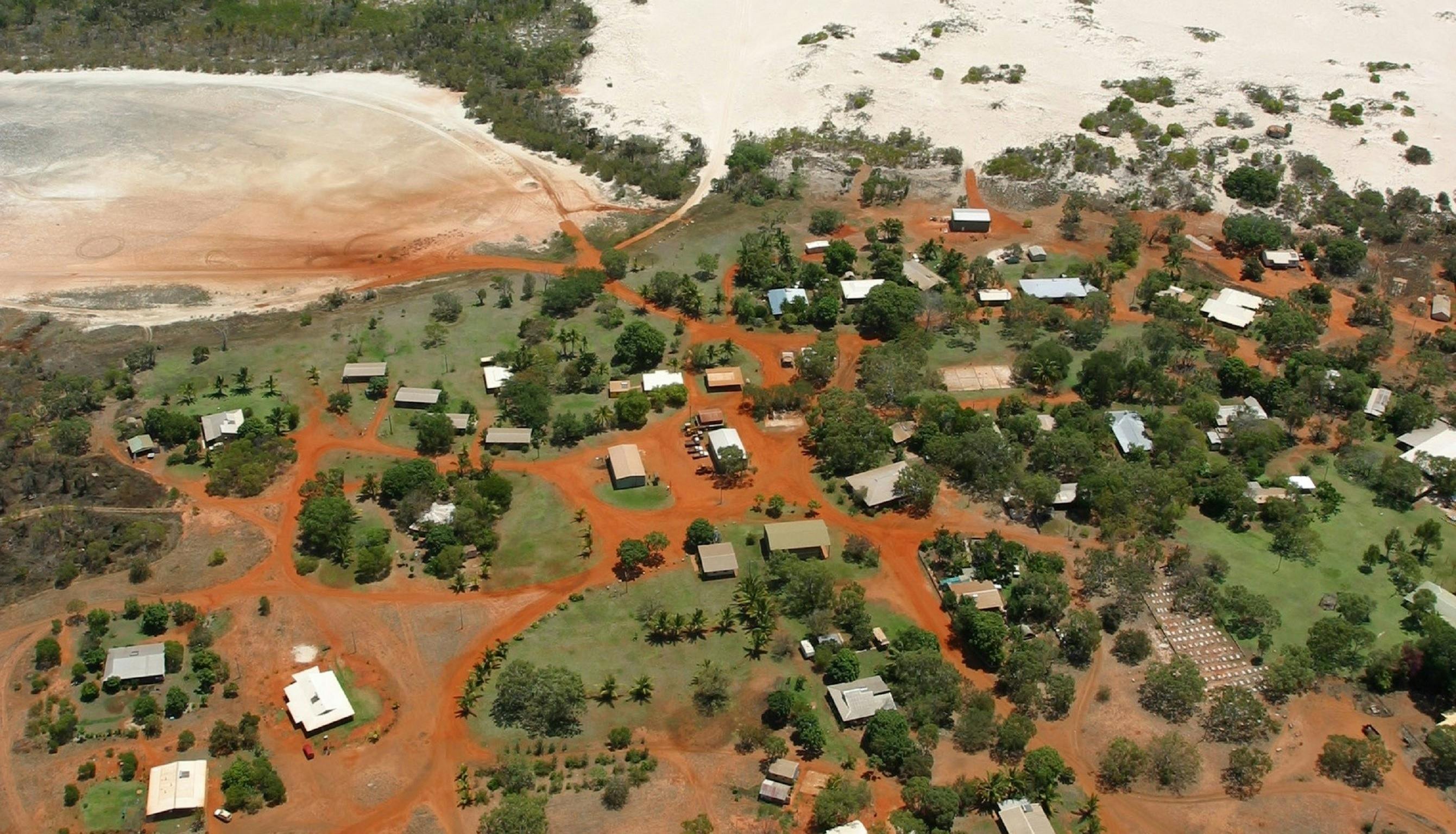 Ardi Four-Wheel-Drive and Cultural Experience, Dampier Peninsula, Western Australia