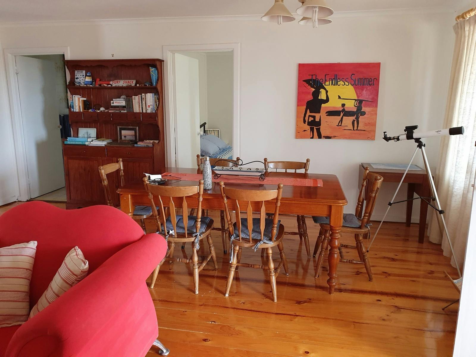 Holiday House dining room
