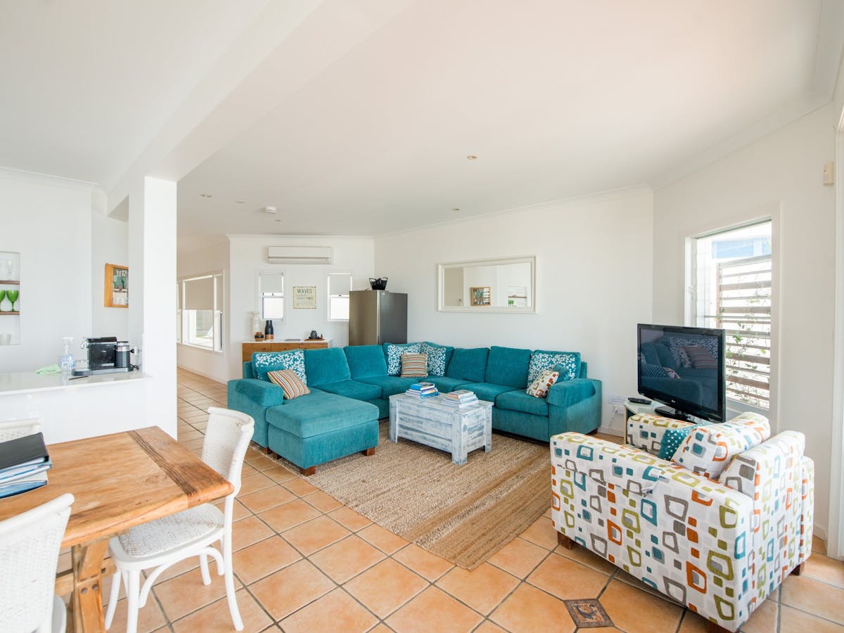 Moreton Bay Beach Lodge Moreton Bay Beach Lodge
