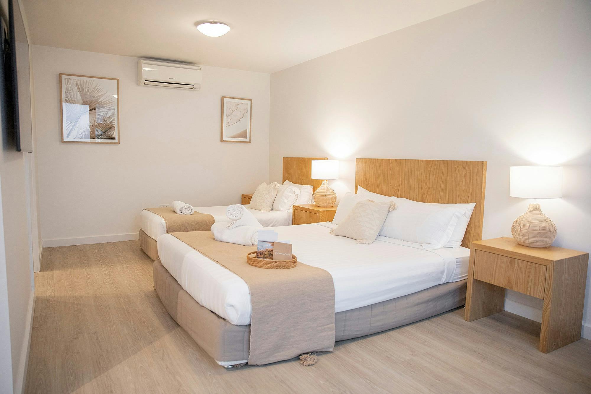 Twin Share Suite